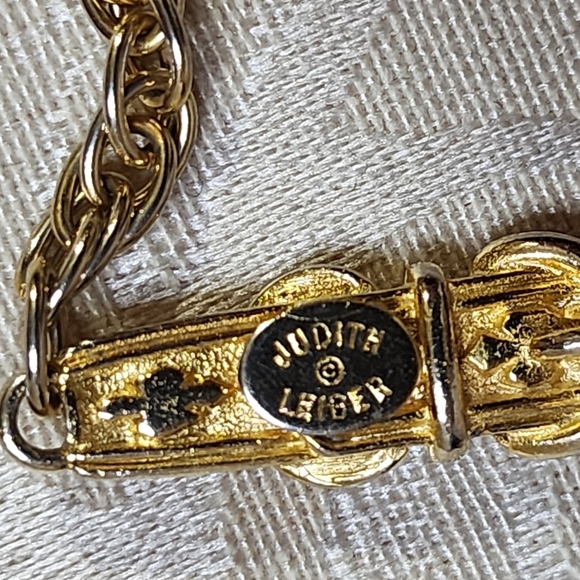 Judith Leiber 1970s Vintage Long Necklace | Rare Gold-Plated Collectible Chain - Picture 10 of 16